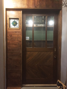 大阪天王寺区にある［Dining 花］