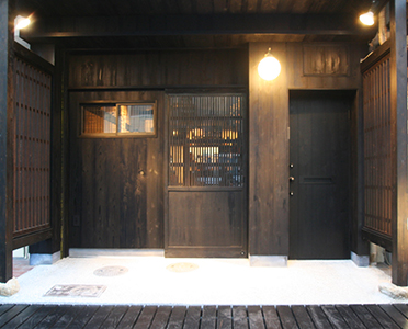 西中島南方本場博多モツ鍋善し